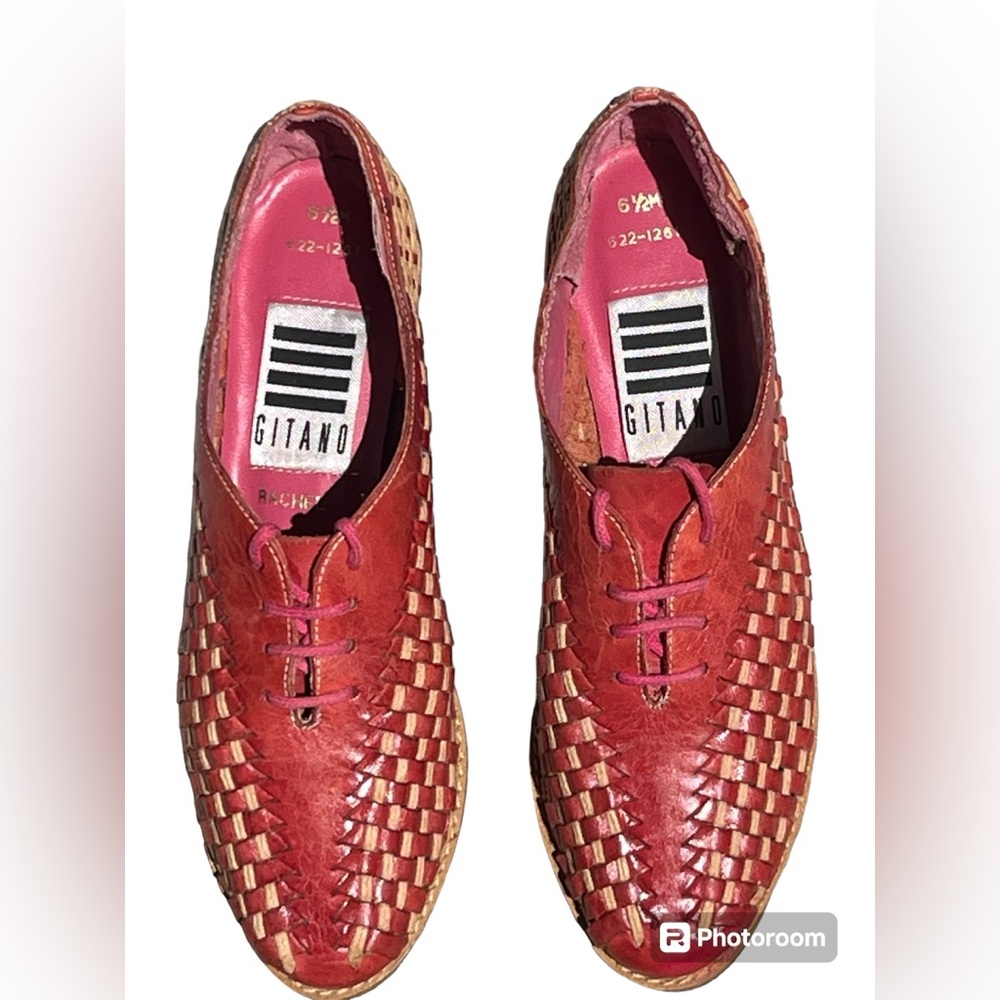Vintage Gitano laced Oxford style Huaraches - Size 6.5